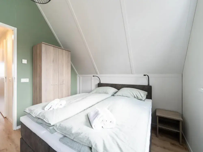 Luxurious Holiday Home With Parking