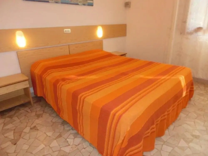 Adorable Villa for 8 People Close to the sea