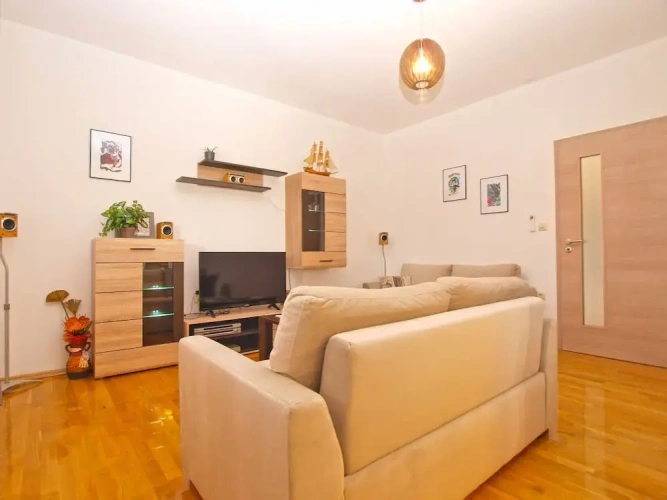 3 Bedrooms Standard Apartment
