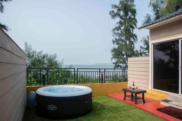 Valukeshwar beach house
