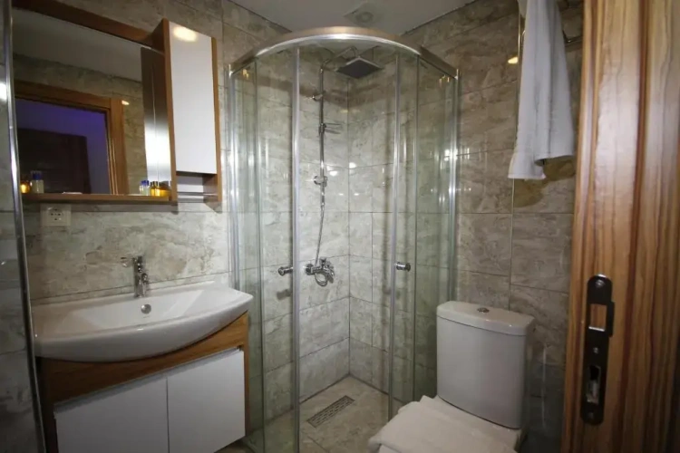 Deluxe Family Suite