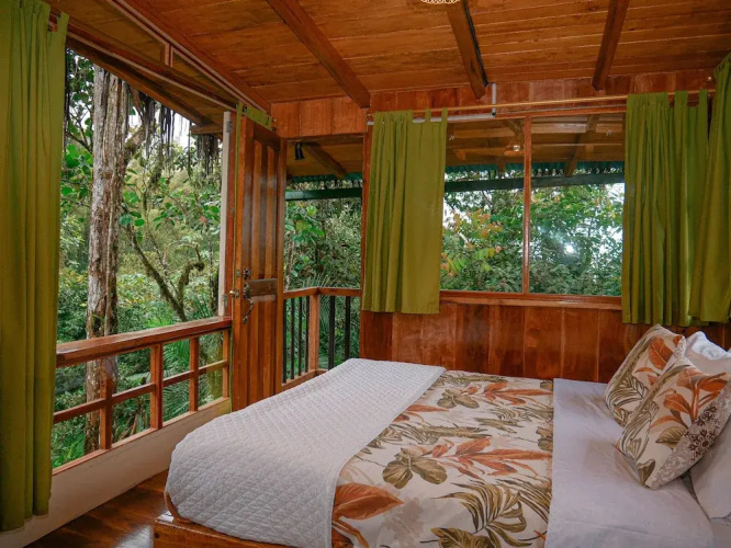 Casa de Vista Alta