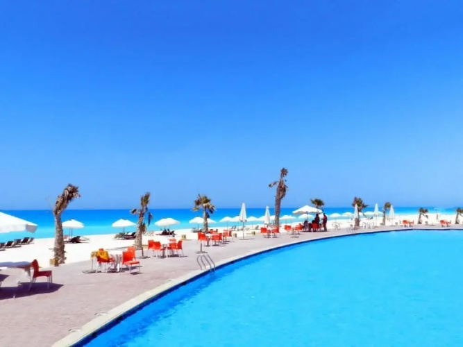 Marseilia Beach 3