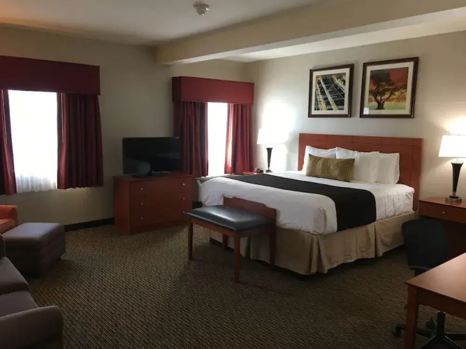 Hampton Inn