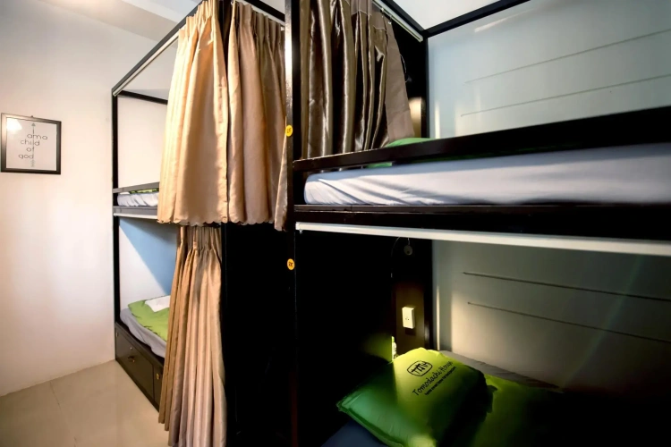 Bed in Dorm (female dorm)