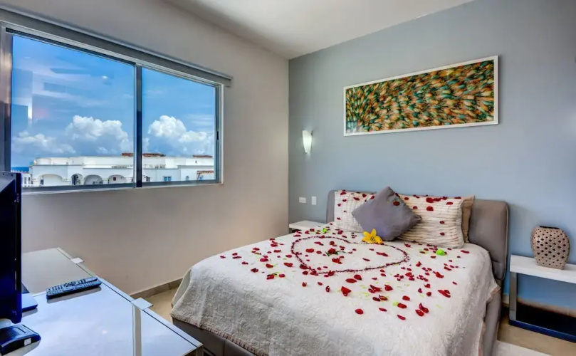 Penthouse Skyline 2BR 2BathR & Balconies