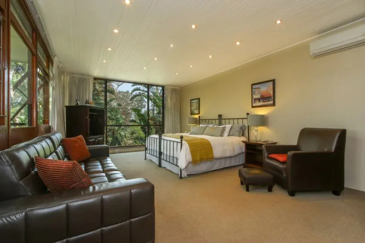 18 Burlington B&B