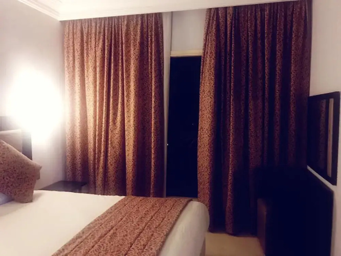 Apart Hotel Larbi