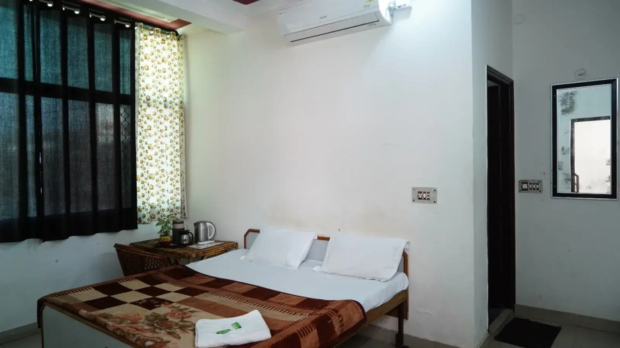Hotel Hitam