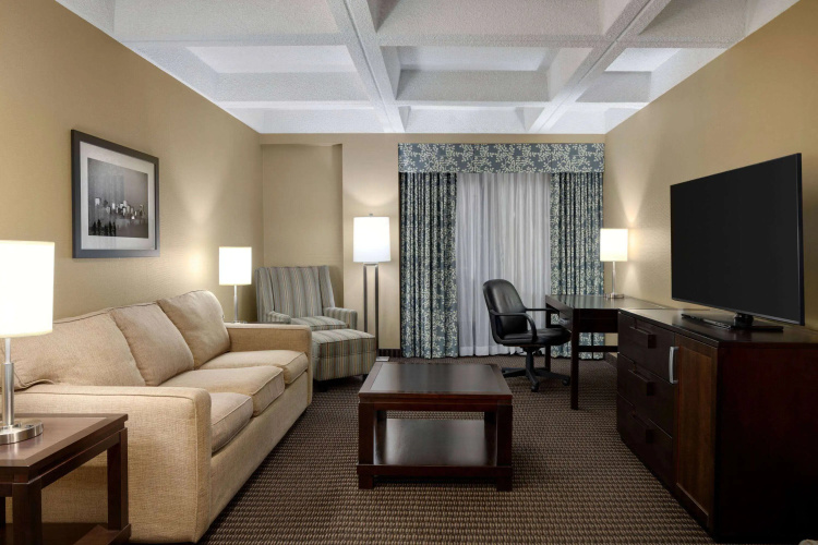 Wyndham Edmonton Hotel and Conference Centre photo 8