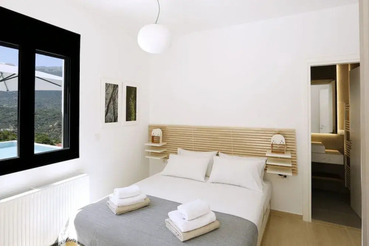 Aires Villa