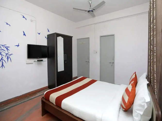 Rishi Home Stay