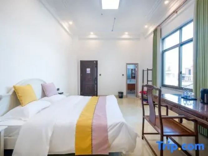 2 Bedrooms Suite