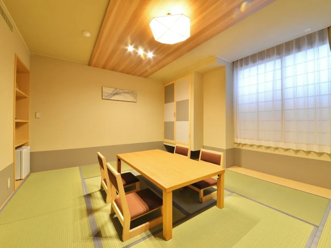 Standard Quadruple Family room