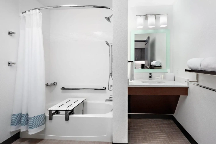 1 Bedroom Double Suite