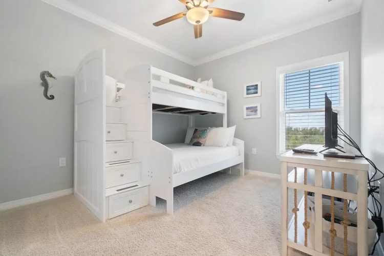 Slow M'ocean at Lost Key Villas