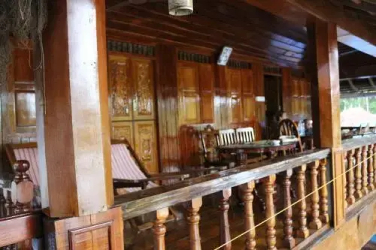 Malayalam Lake Resort