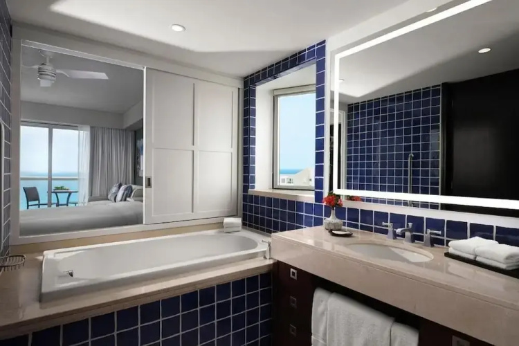 Westin Lagunamar Ocean Resort & Spa