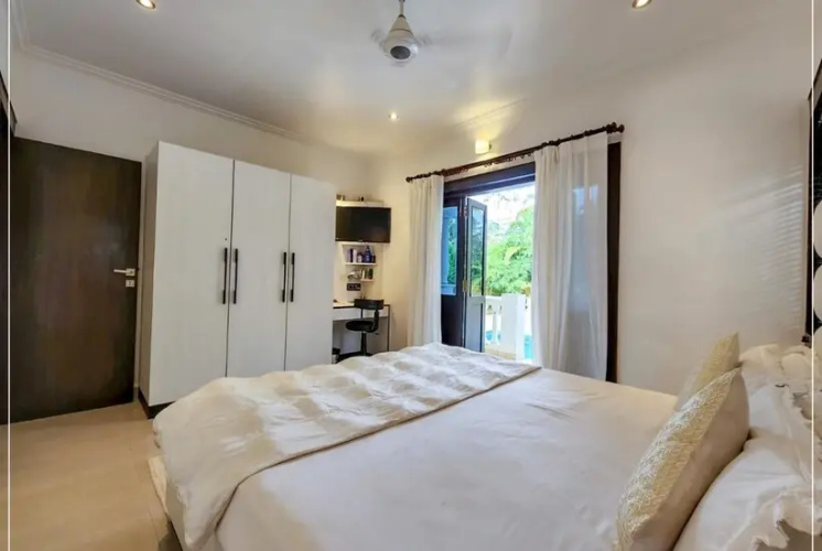 Sonar Villa