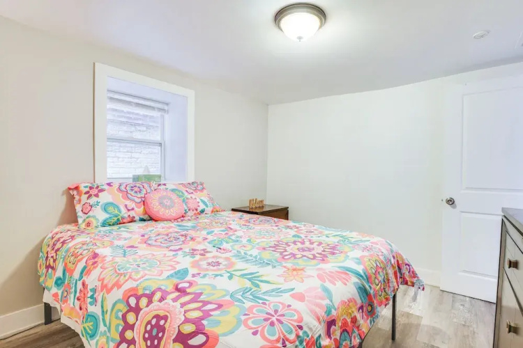 Dog-friendly Apt w/ Yard: 10 Mi to Downtown