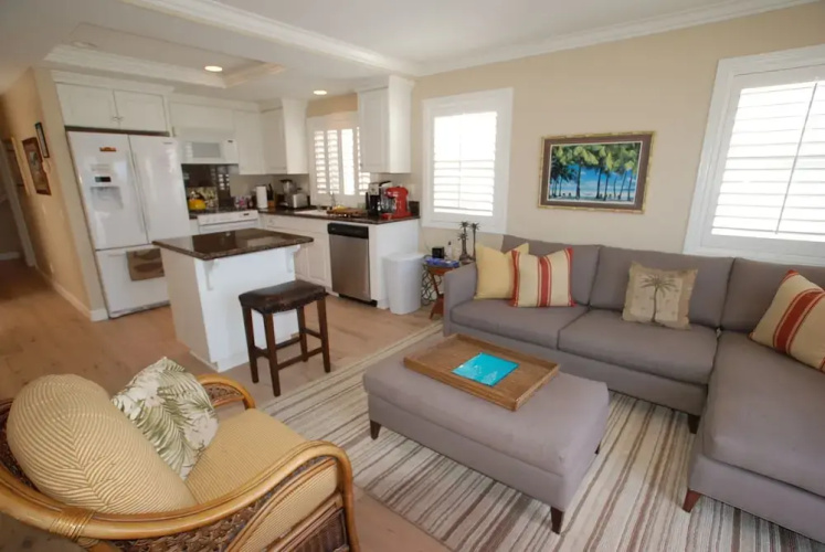 33rd St 68149 by RedAwning