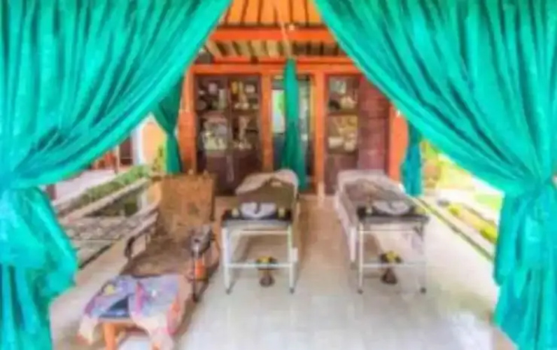 Angsoka Hotel