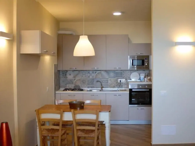2 Bedrooms Cottage