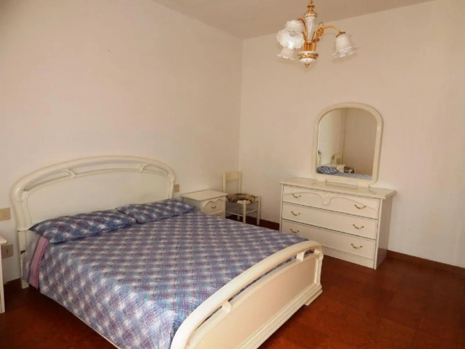 Gomez 1 - Two Bedroom