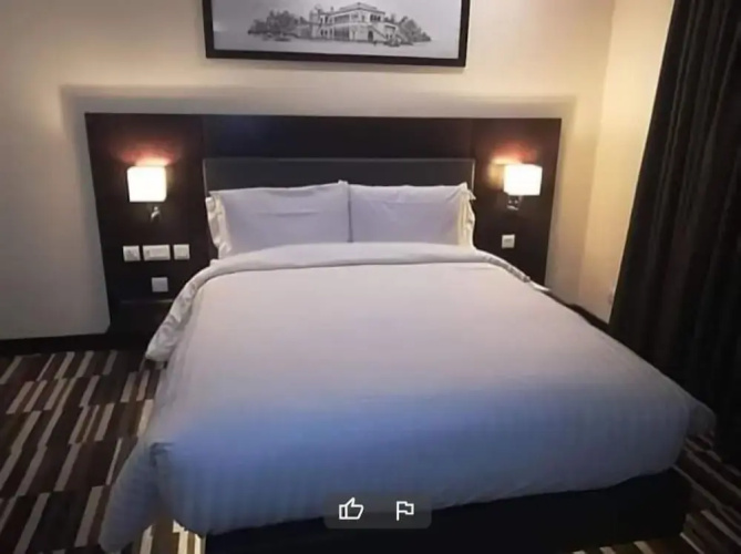 Hotel Five Star & Restaurant