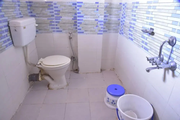 Hotel Drishti Inn