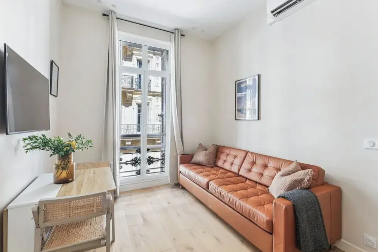 Classic Apartment