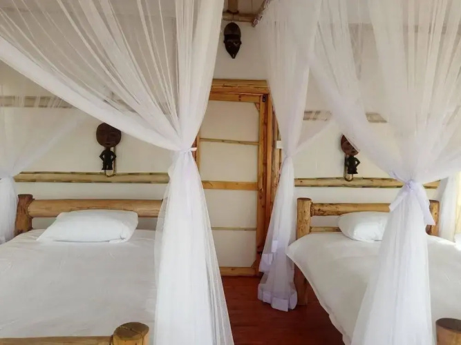 Kazinga Wild Camp