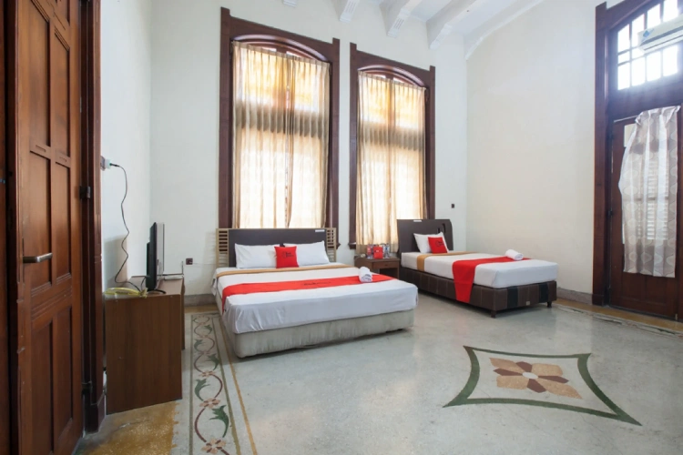 Standard Family room