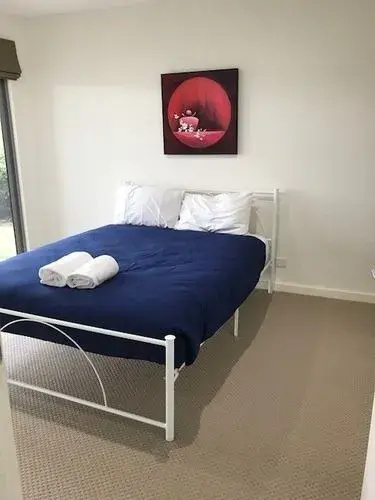 31 Sands Blvd