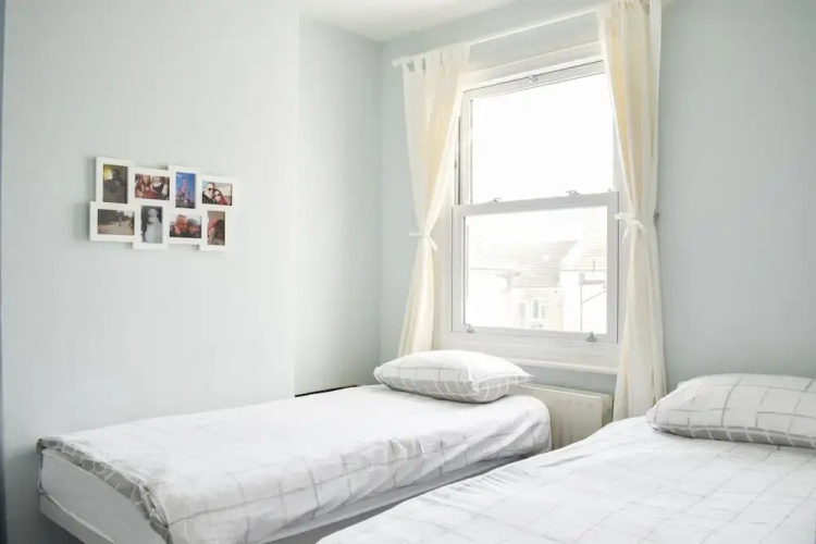3 Bedroom Brighton Townhouse with Garden