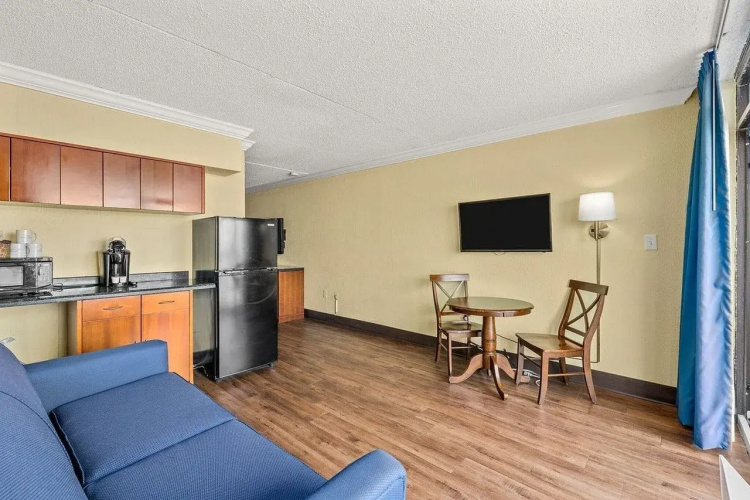 North Shore Oceanfront Resort Hotel with Waterpark