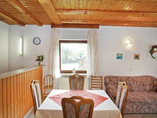 Apartment in Armsfeld With Pool