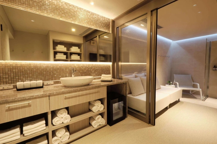 Guest rooms