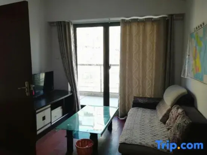 Laojia Apartment