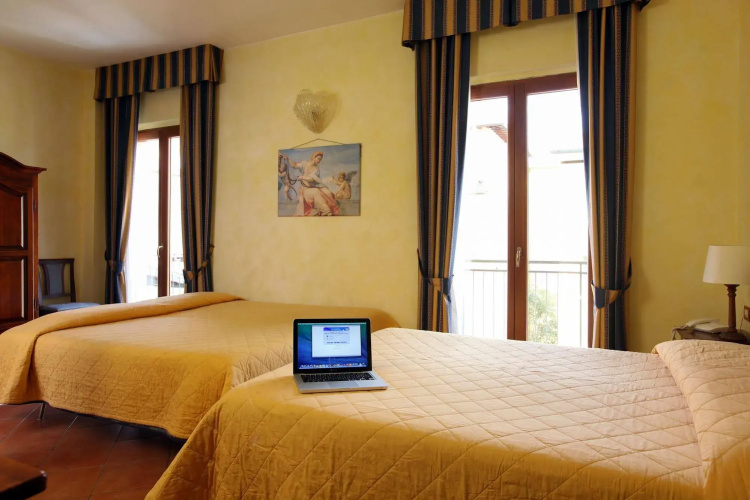 Hotel Bologna