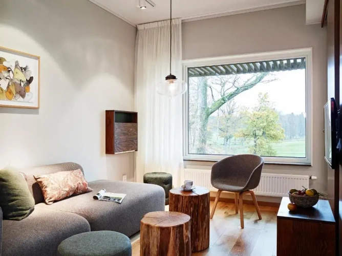Standard Family room