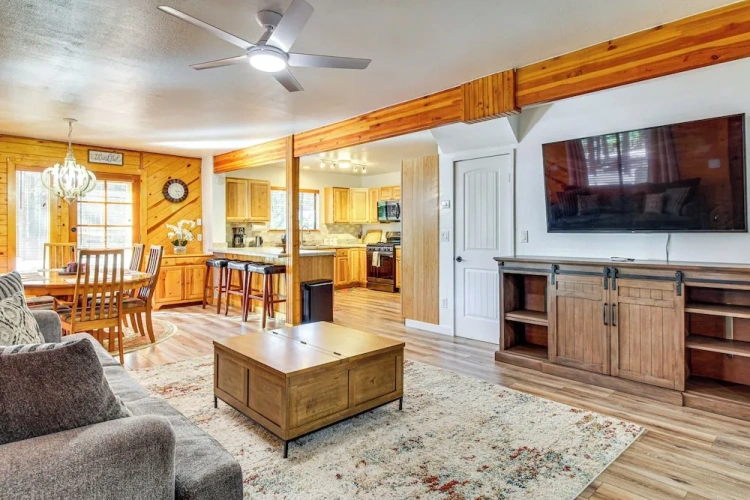 3 Bedrooms Cottage