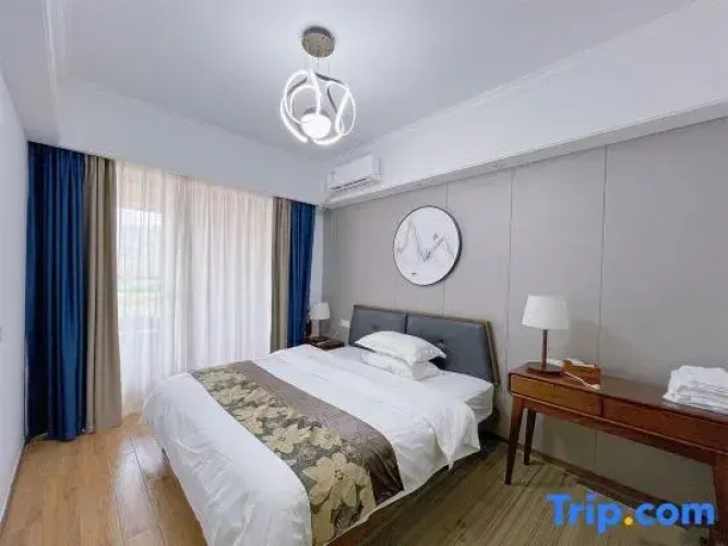 1 Bedroom Deluxe Suite