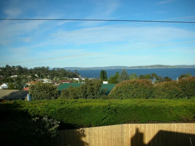 2 Bedrooms Comfort Cottage with ocean view