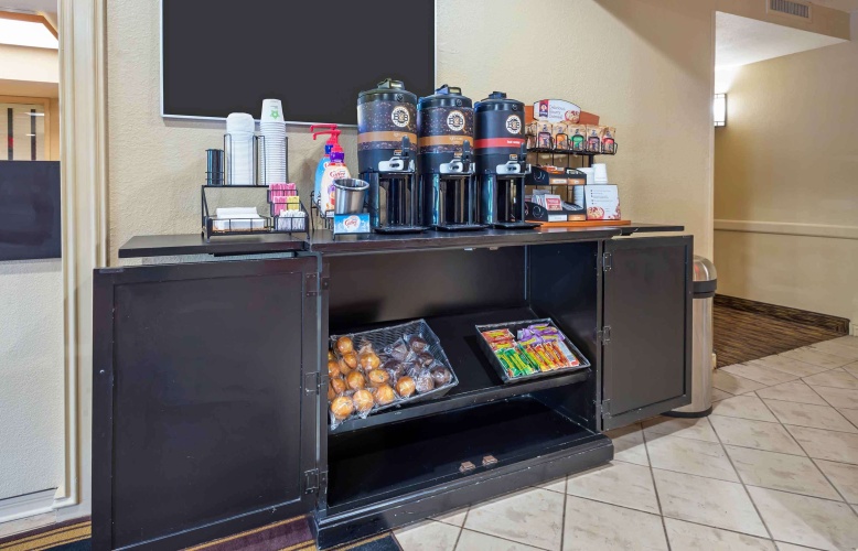 Extended Stay America Newark Woodbridge photo 12