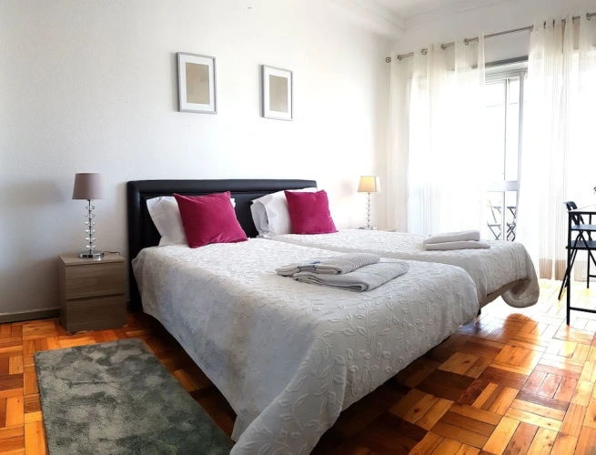 1 Bedroom Apartment
