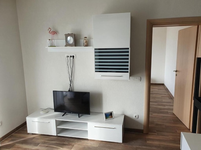 Apartment with sea view