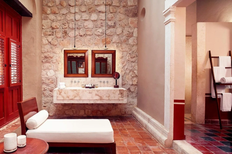 Quadruple Suite