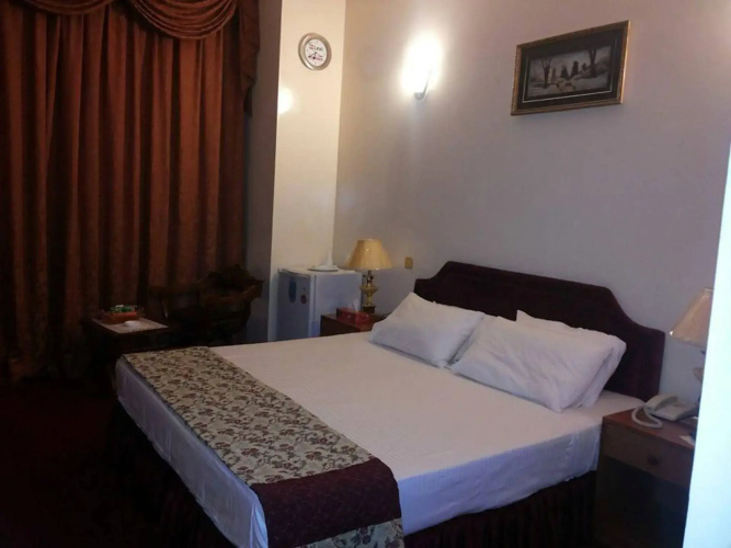 Kings Square Hotel