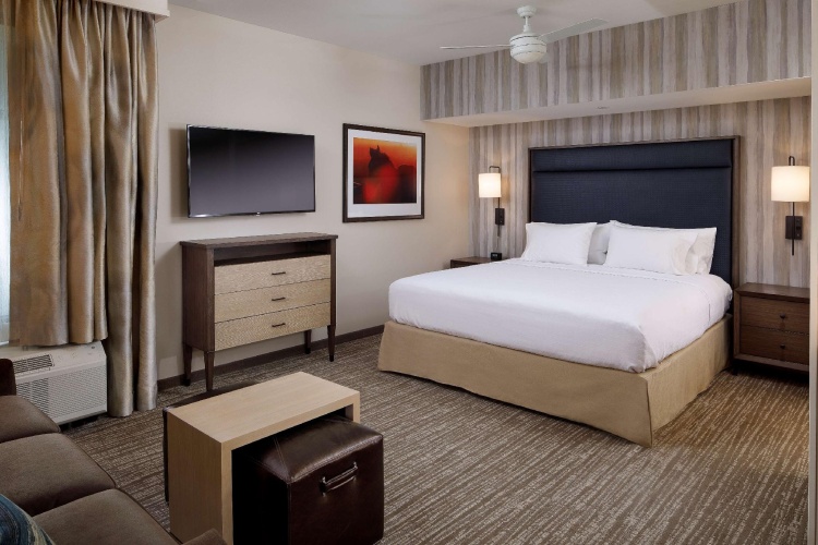 1 Bedroom Double Suite